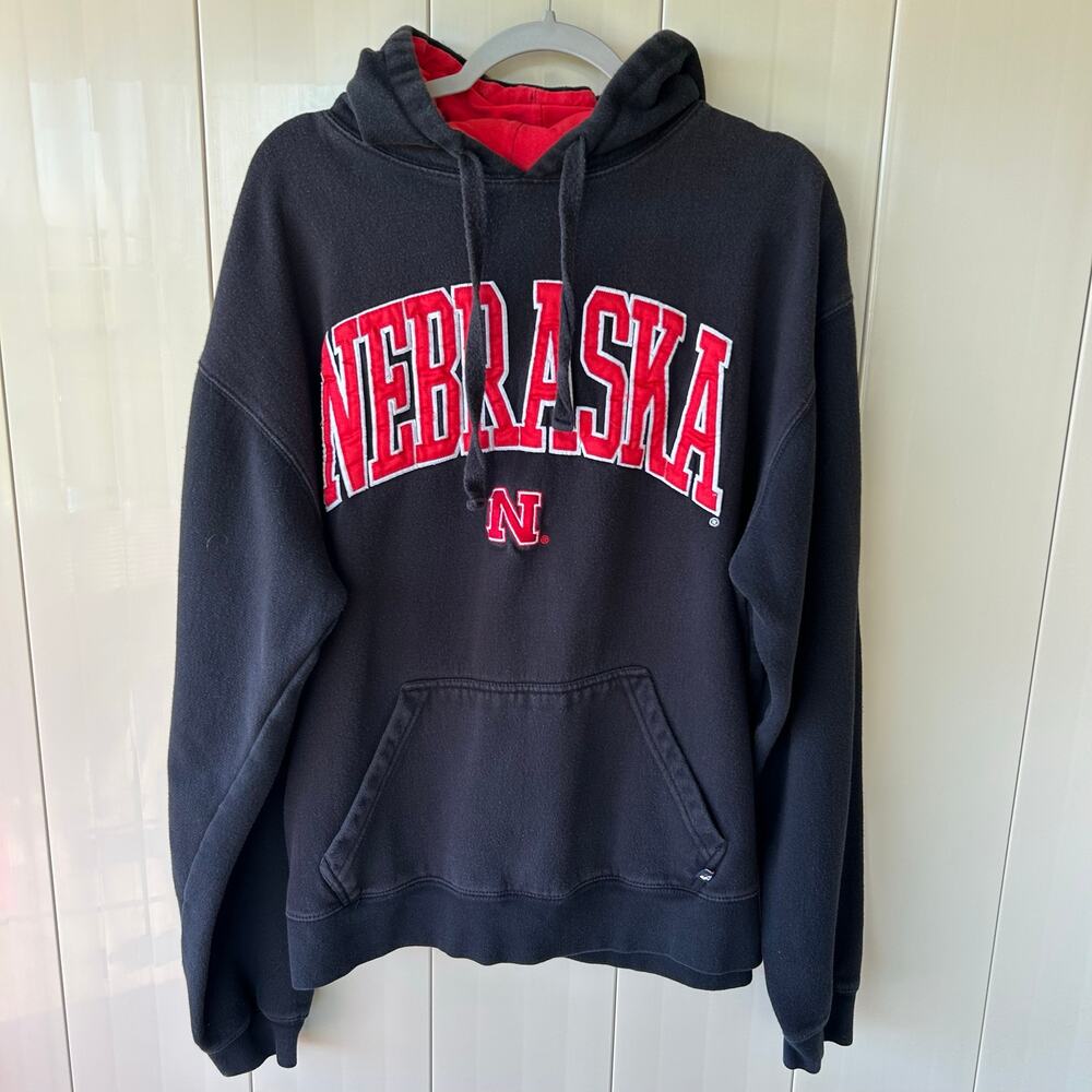 J America Nebraska Husker Black Hoodie Pullover Men XL Athletic Sweatshirt
